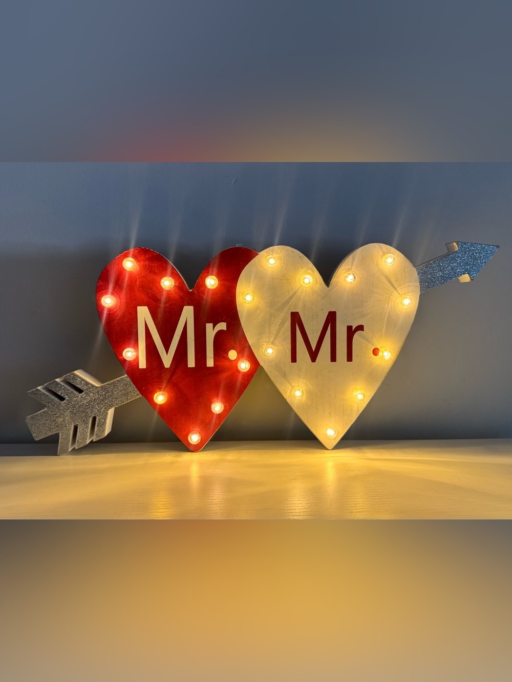 🏳️‍🌈 MR. & MR. - Light-Up Hear Decor w/ Marquee Bulbs 💘 (battery operated)